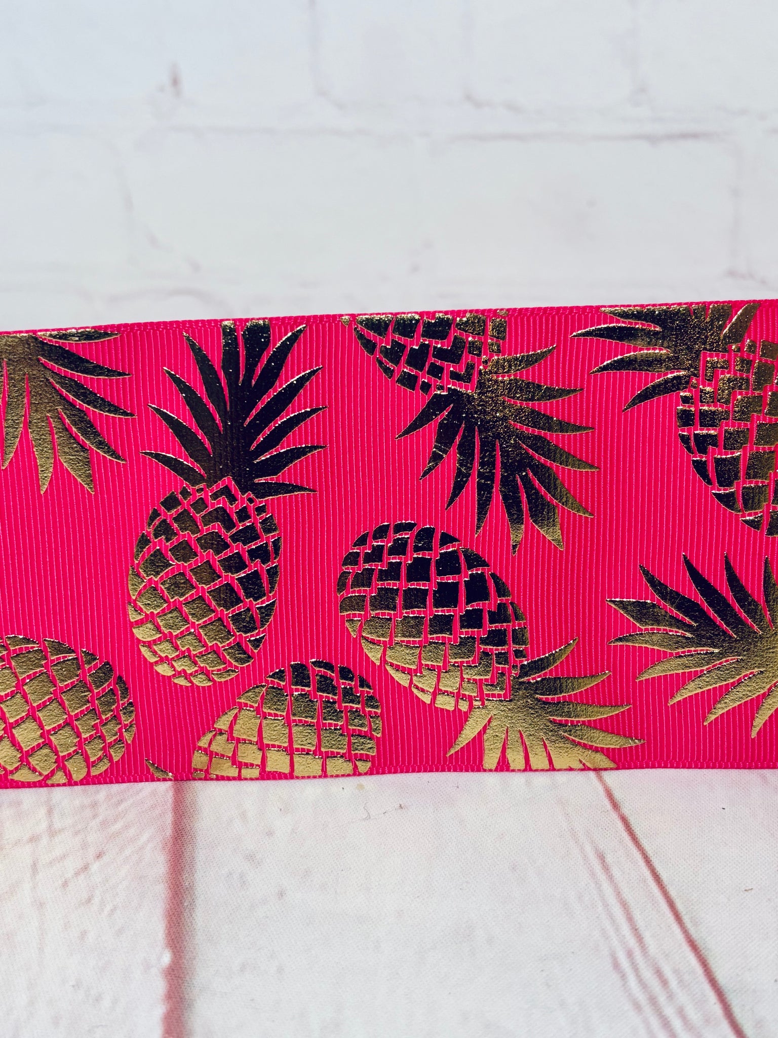 Pink with Gold Pineapple