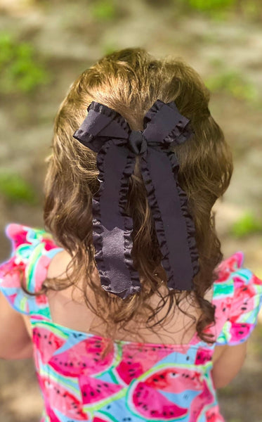 Black Ruffle