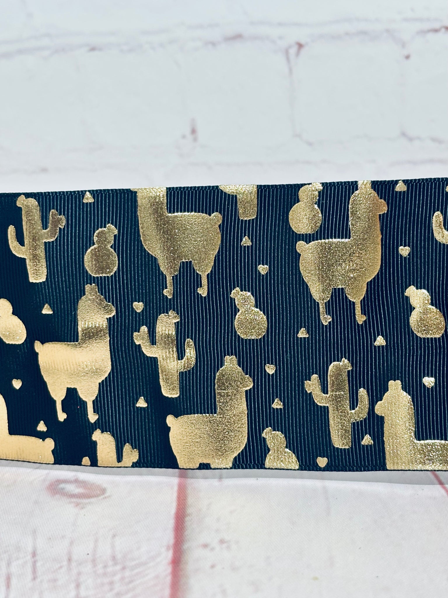 Gold Llamas