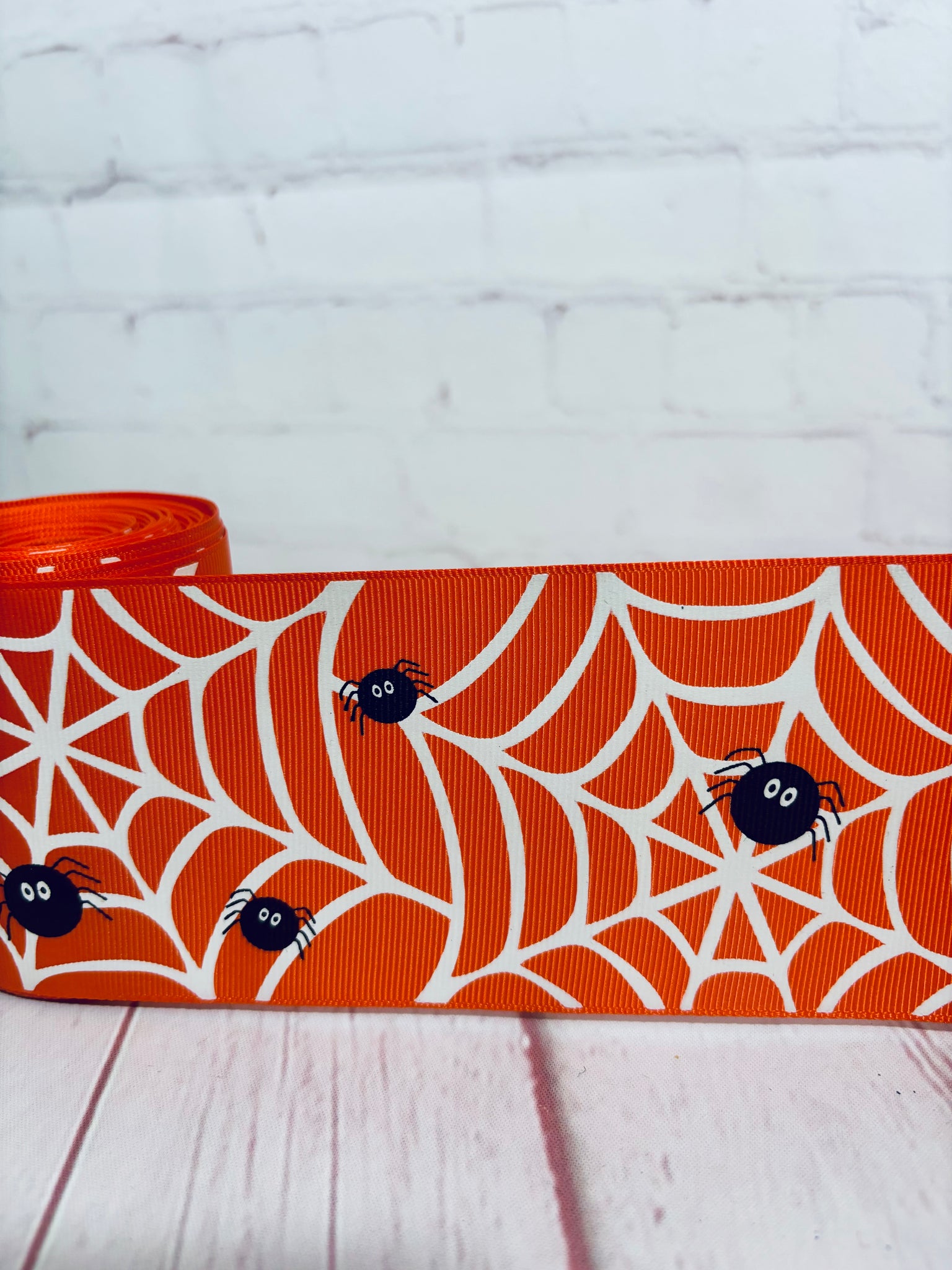 Orange Web