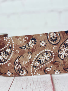 Brown Paisley