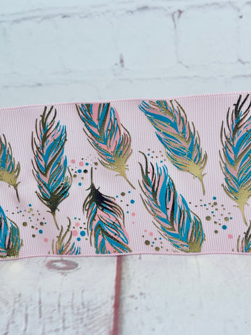 Feathers on Light Pink