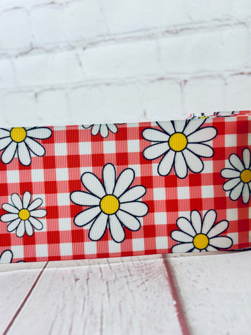 Red plaid with Daisies
