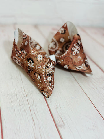 Brown paisley