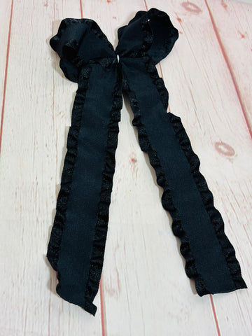 Black ruffle Macon bow