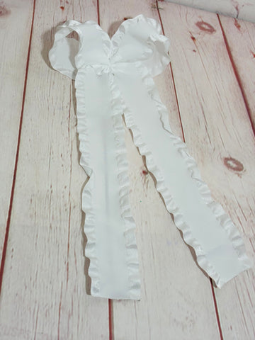 White ruffle Macon bow