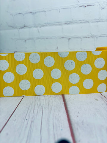 Yellow / White dots
