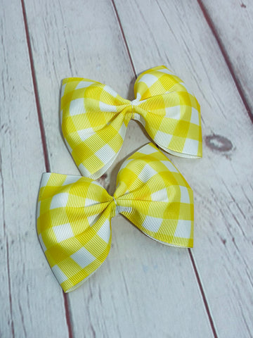 Yellow gingham piggies