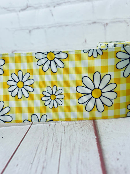Yellow plaid with Daisies