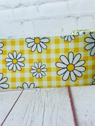 Yellow plaid with Daisies