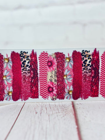 Pink Brushstrokes with Daisy’s