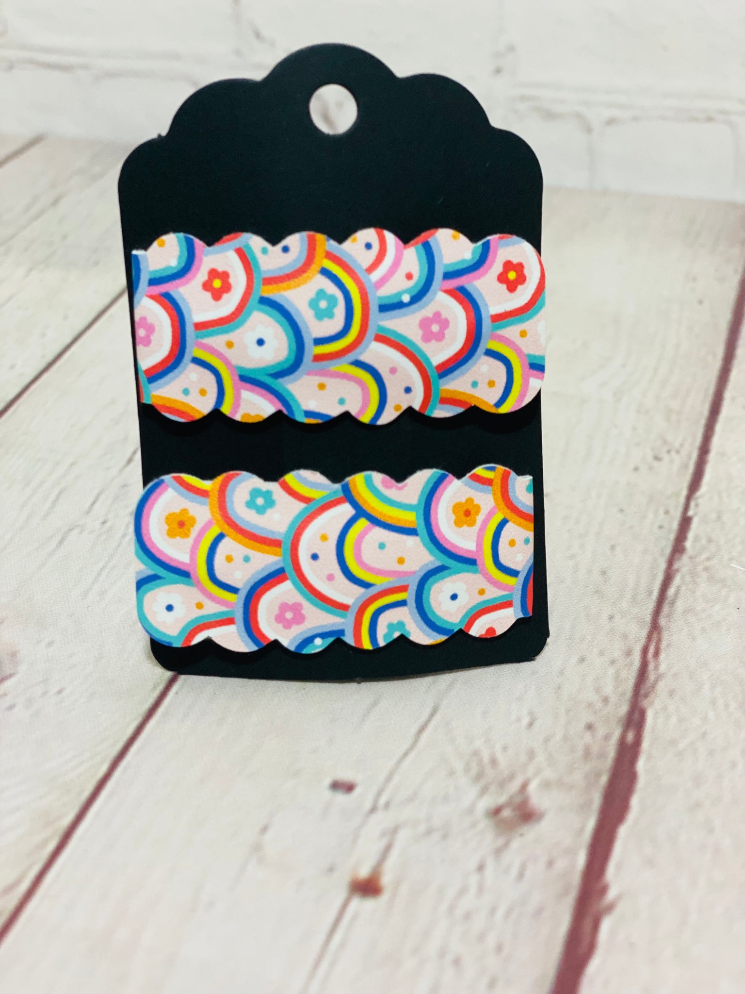 Pink rainbow snap clips