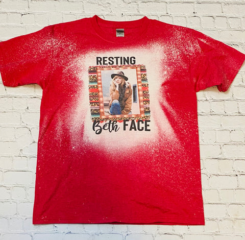 Resting Beth Face bleached Tee youth xl