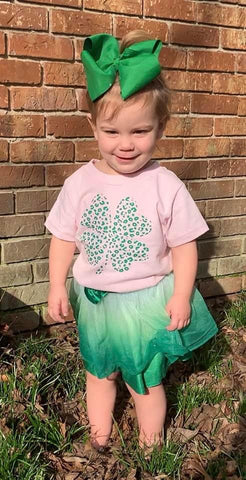 Leopard shamrock tee