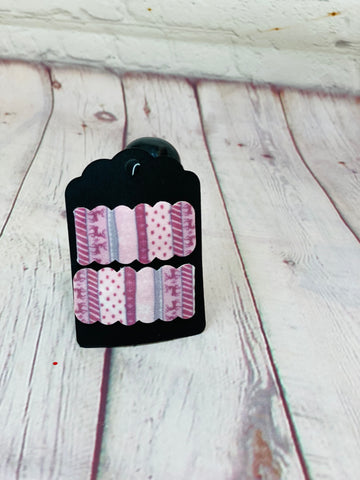 Pink / mauve velvet snap clips