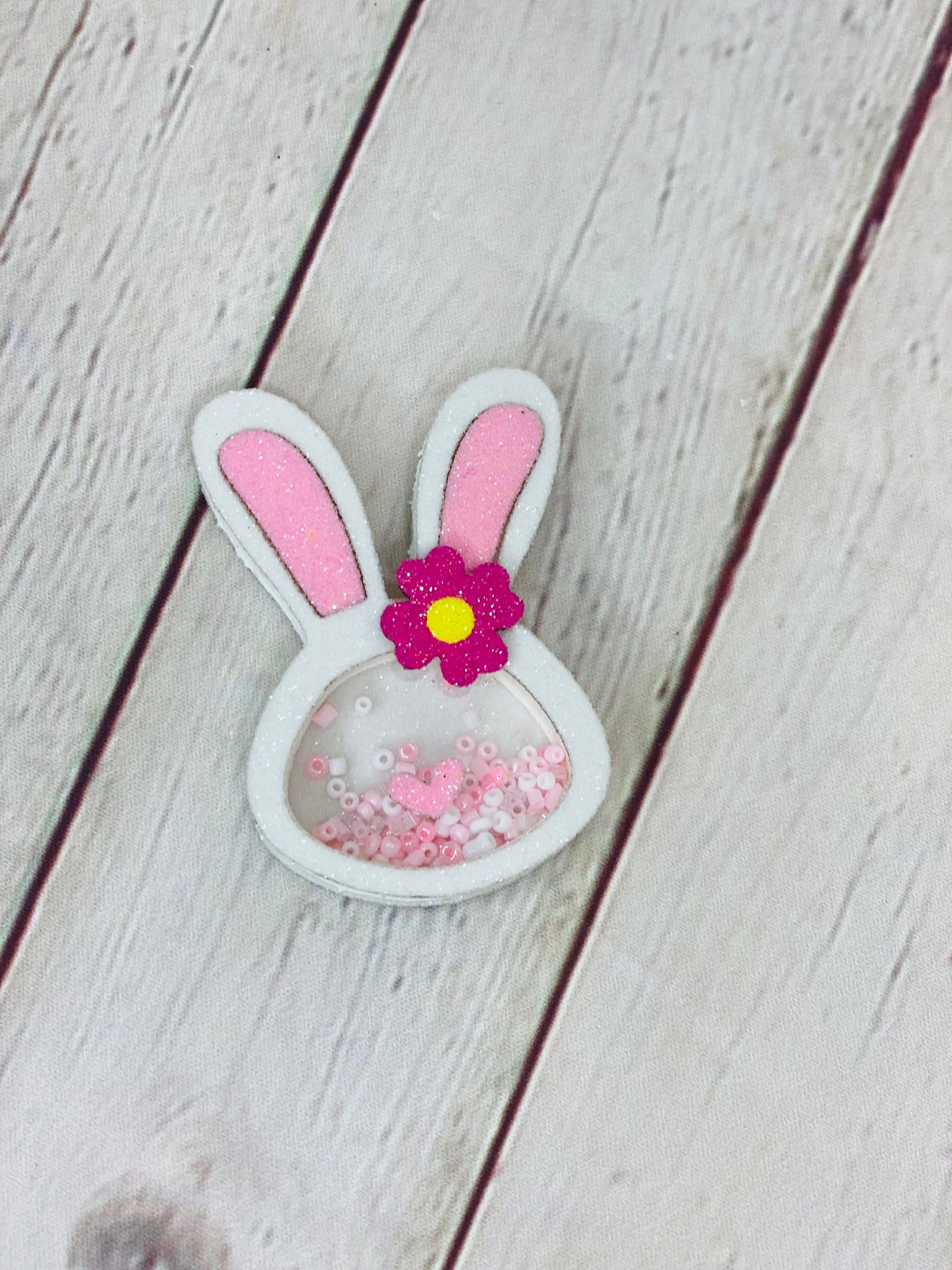 Bunny shaker
