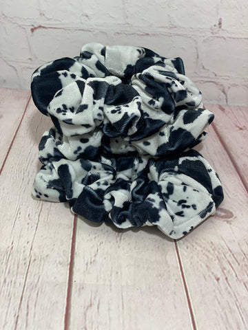 Cow print jumbo scrunchie