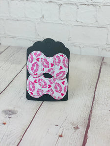 Pink Lips Snap clip