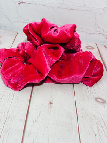 Pink velvet jumbo scrunchie