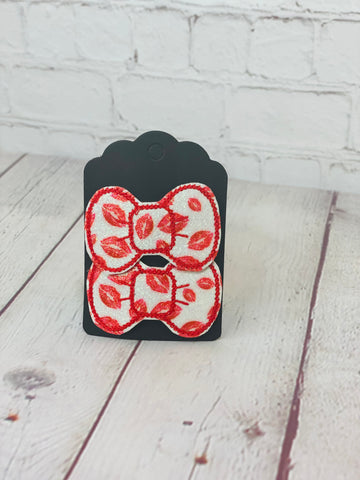Red Lips Snap clip