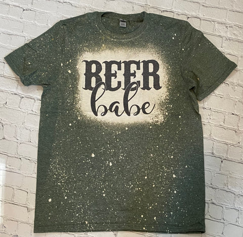 Medium bleached beer babe